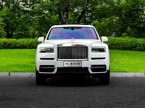 Rolls-Royce Cullinan 2021