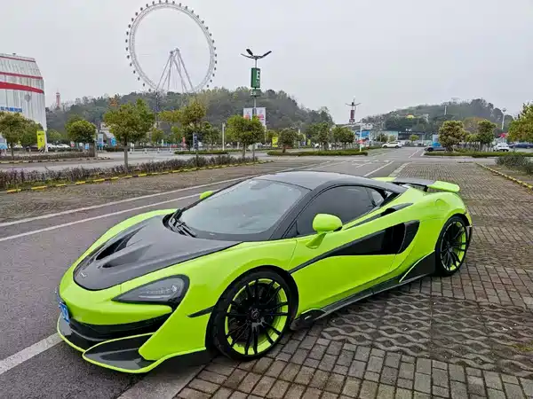 McLaren 570 2016