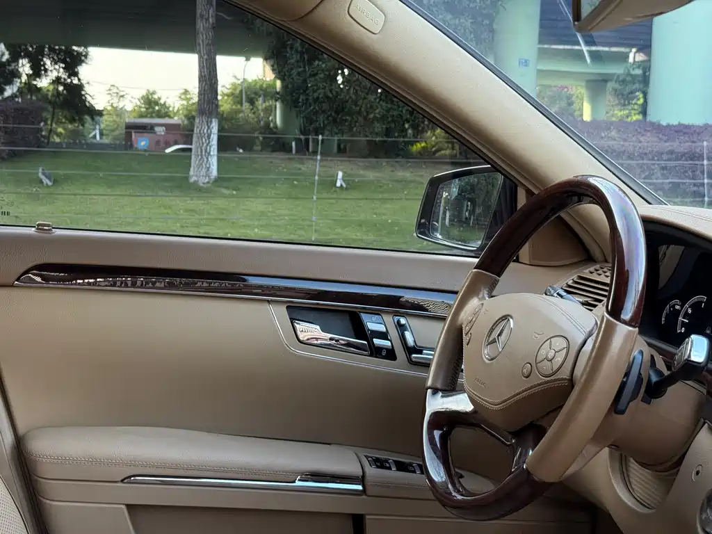 Mercedes-Benz S-Class 2012 — фото 12
