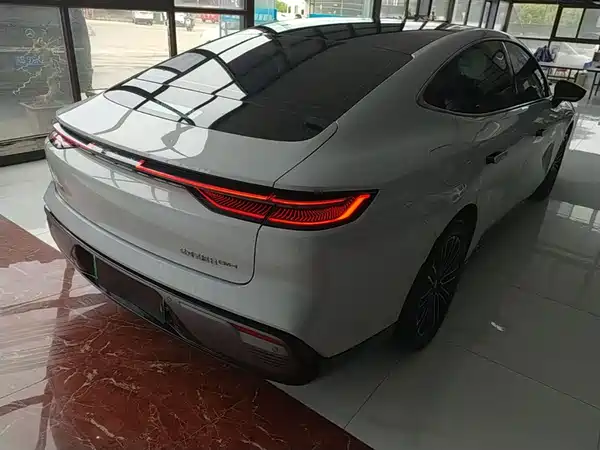 Geely Galaxy Starshine 8 2025