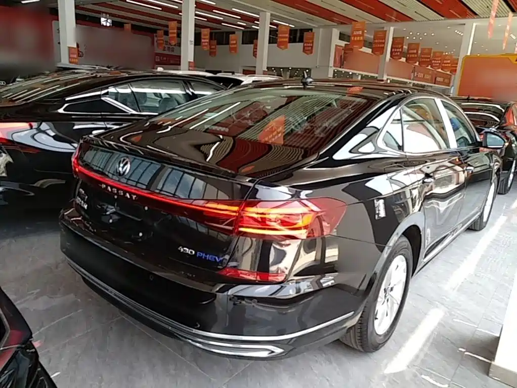 Volkswagen Passat Plug-In Hybrid 2026 — фото 7