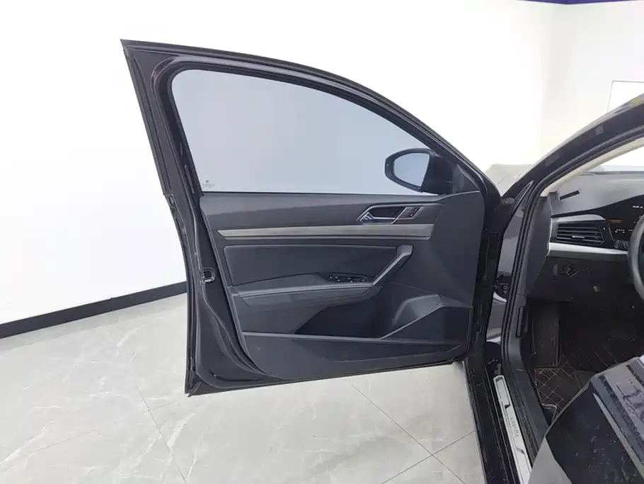 Volkswagen Lavida 2022