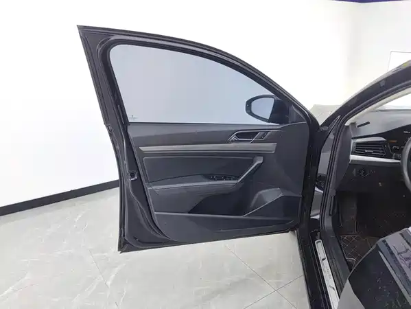 Volkswagen Lavida 2022