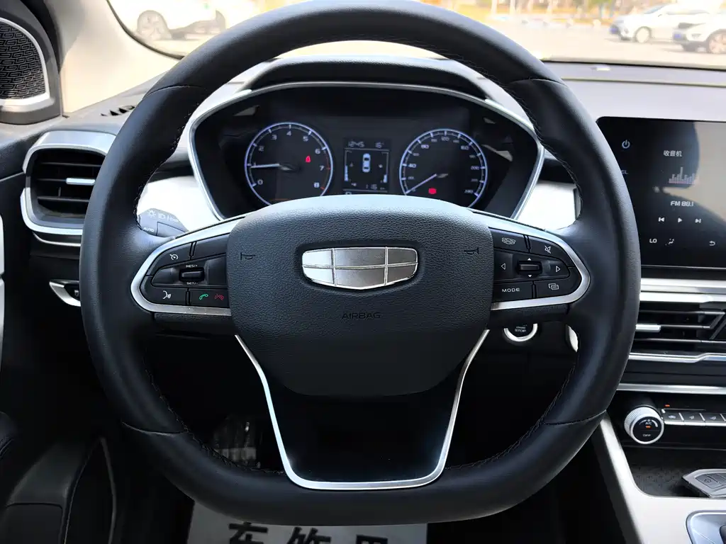 Geely Binyue 2025