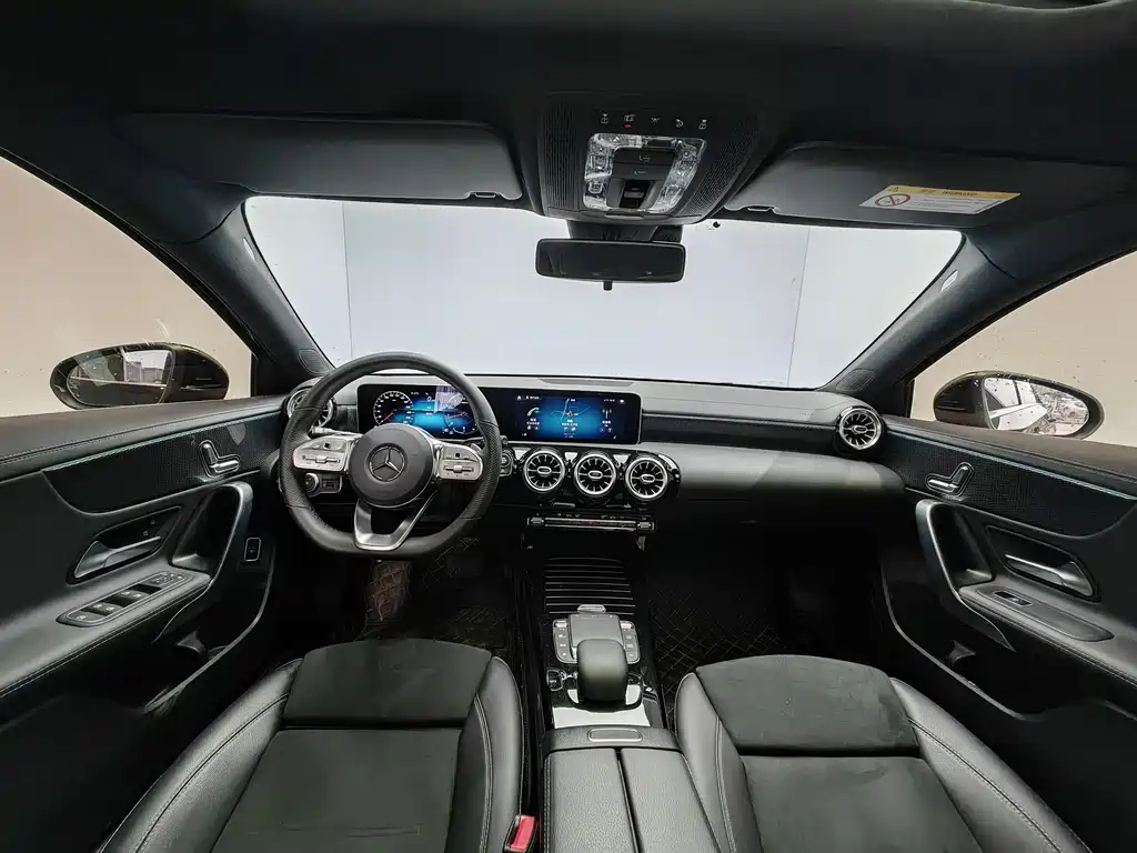 Mercedes-Benz A-Class 2020 — фото 10