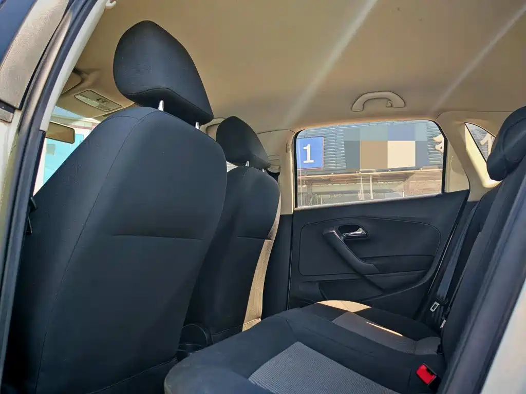 Volkswagen Polo 2016