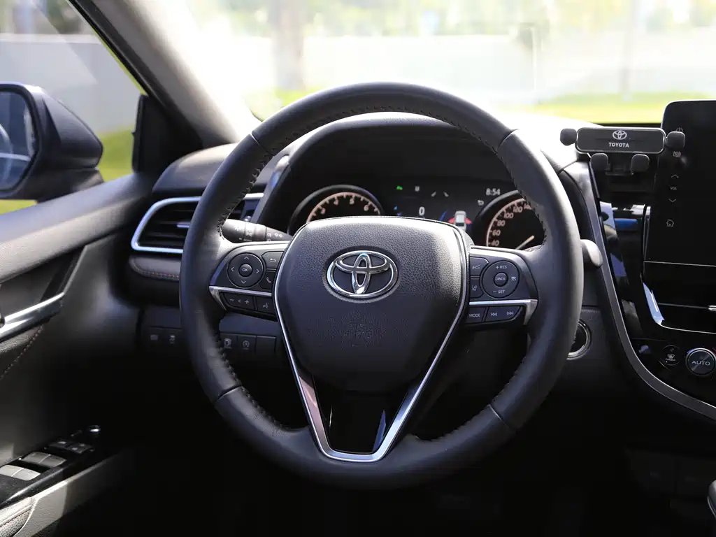 Toyota Camry 2022