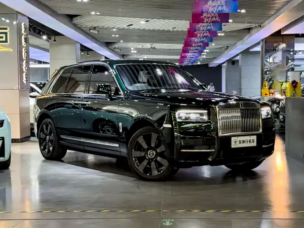 Rolls-Royce Cullinan 2022