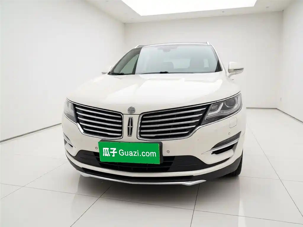 Lincoln MKC 2018 — фото 24