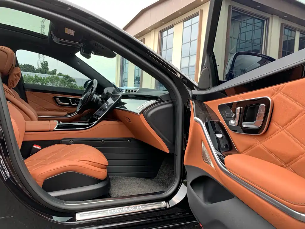 Mercedes-Benz Maybach S-Class 2025 — фото 16