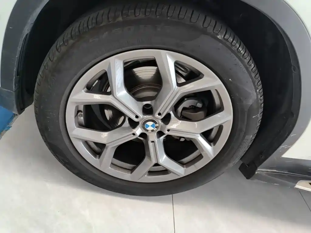 BMW X3 2021 — фото 23