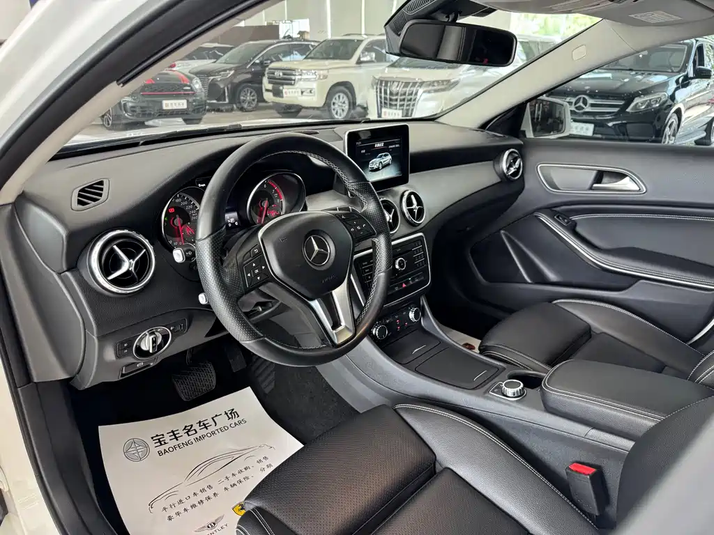 Mercedes-Benz GLA 2016 — фото 4