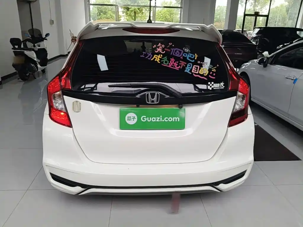 Honda Fit 2019 — фото 6