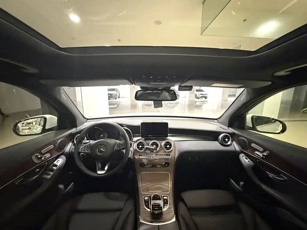 Mercedes-Benz GLC 2017
