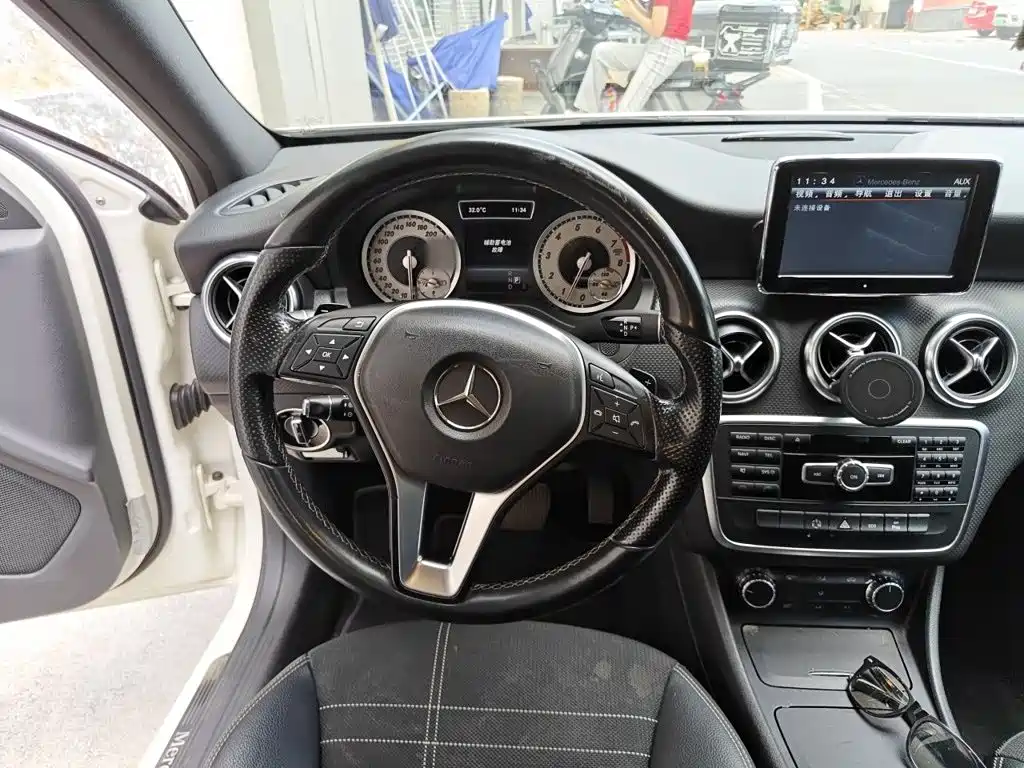 Mercedes-Benz A-Class 2014