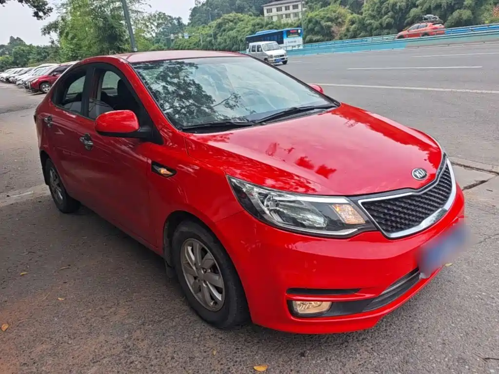 Kia K2 2015
