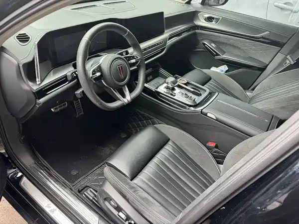 Hongqi H9 2025