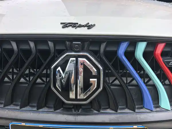 MG MG6 2021