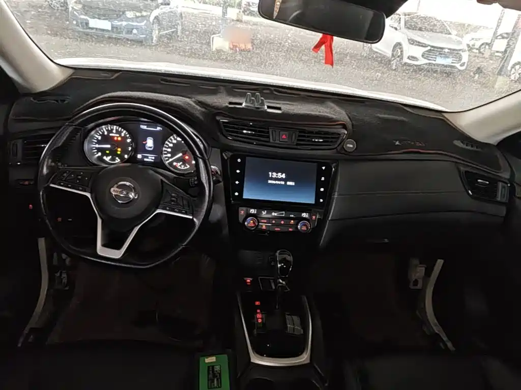 Nissan X-Trail 2020 — фото 10