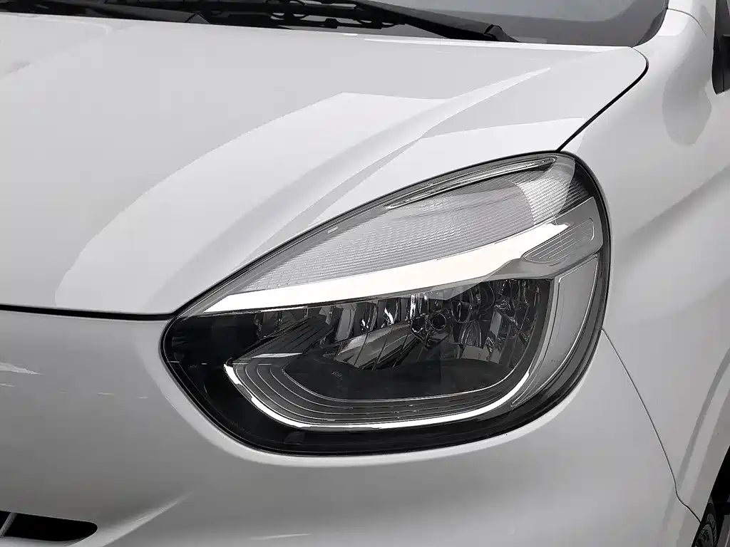 Roewe Clever 2023