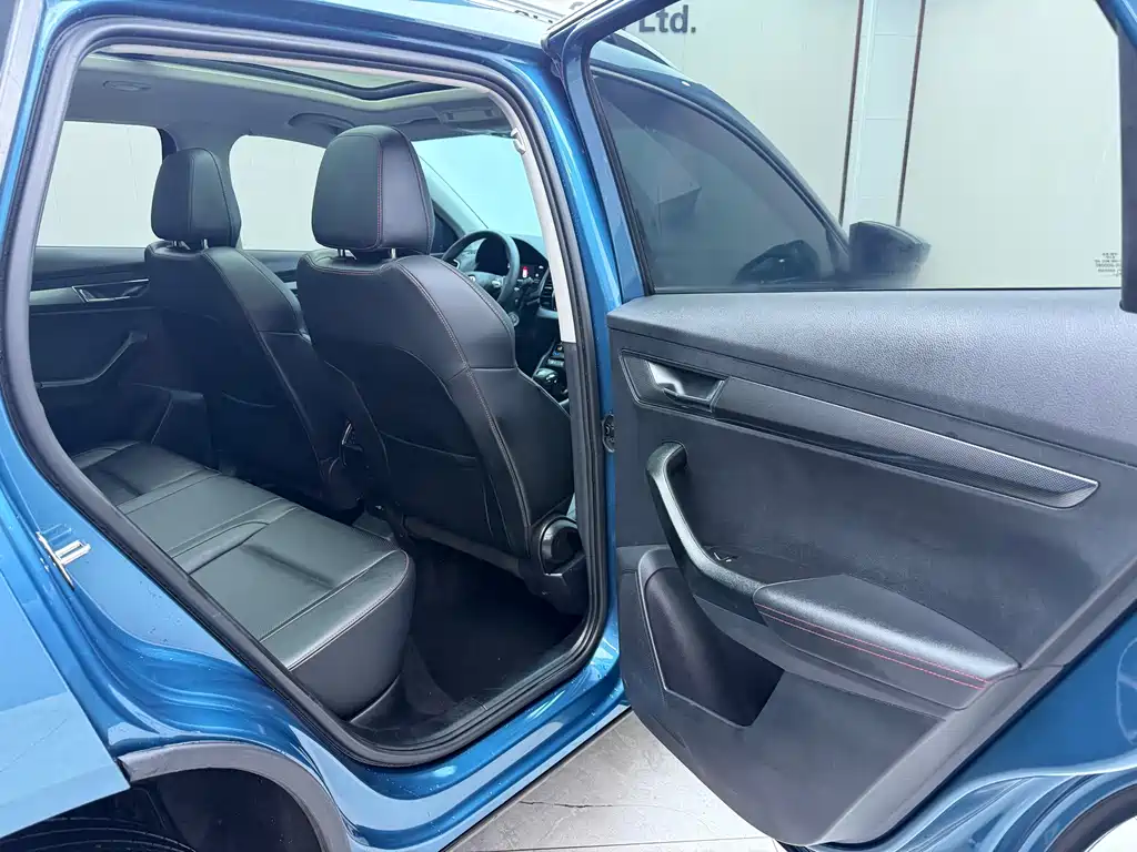Skoda Korok 2023 — фото 21
