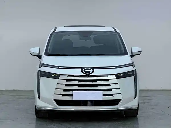GAC Trumpchi E8 PHEV 2025