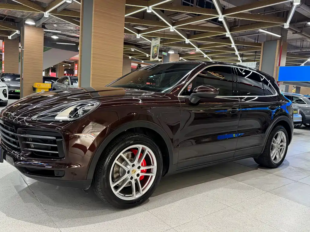 Porsche Cayenne 2020 — фото 4