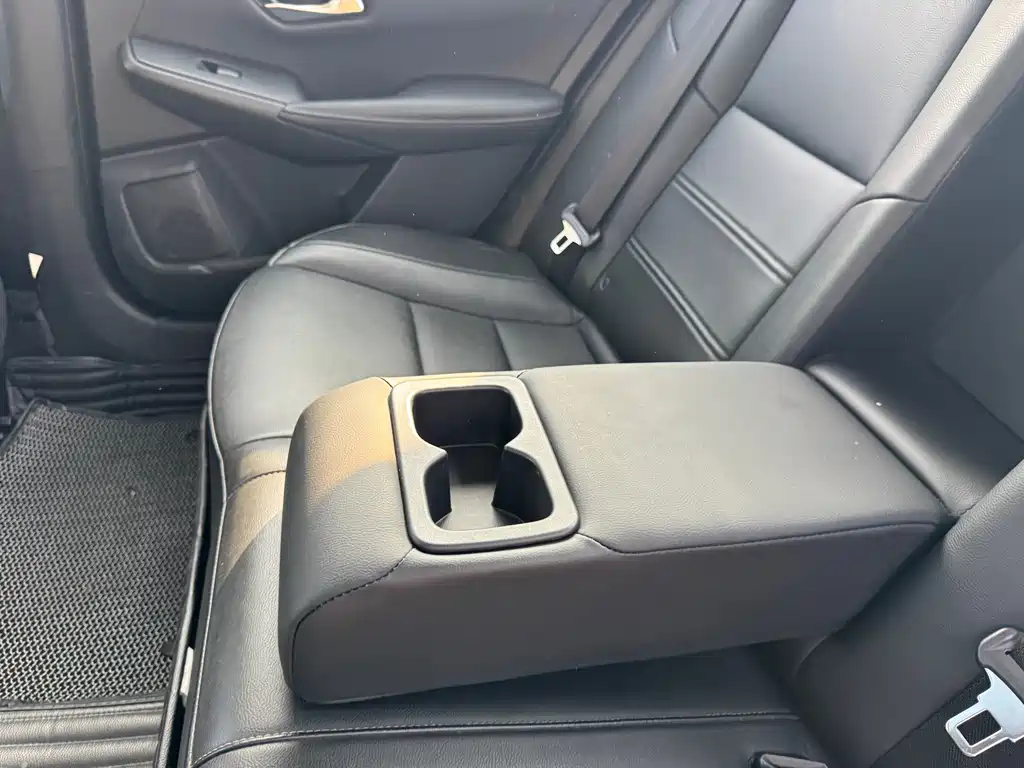 Nissan Sylphy 2019 — фото 13