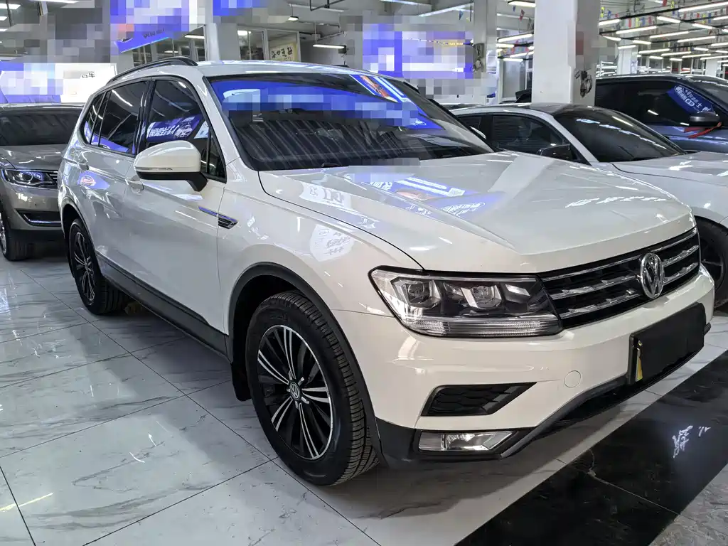 Volkswagen Tiguan L 2020