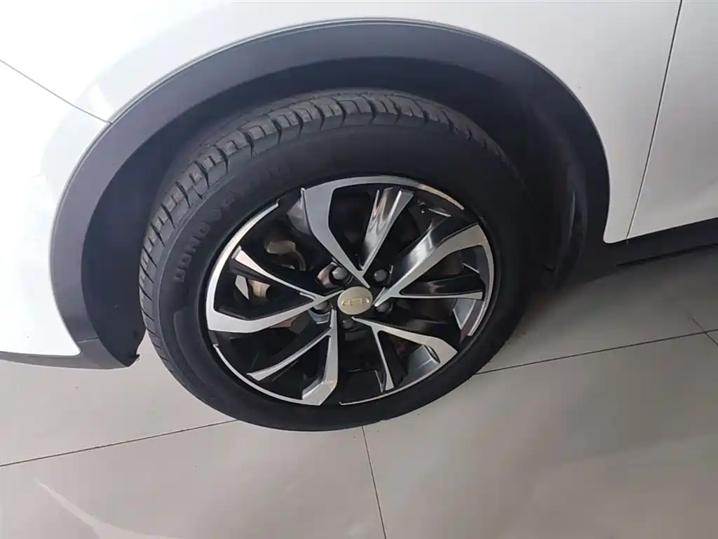 Geely Emgrand GS 2020 — фото 23