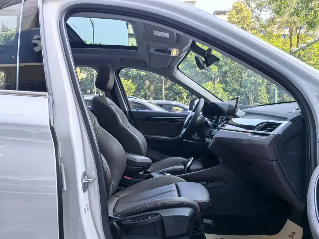 BMW X1 2021 — фото 15