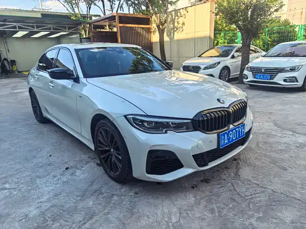 BMW 3 Series 2021