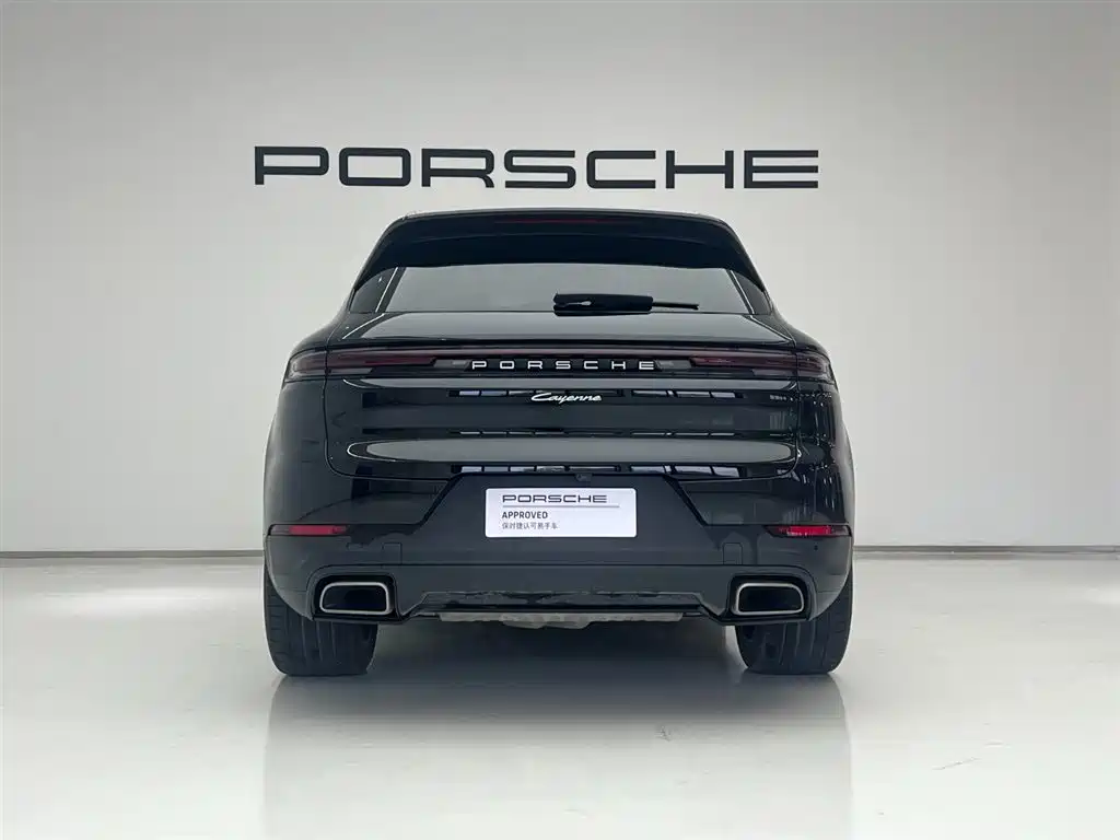 Porsche Cayenne 2025