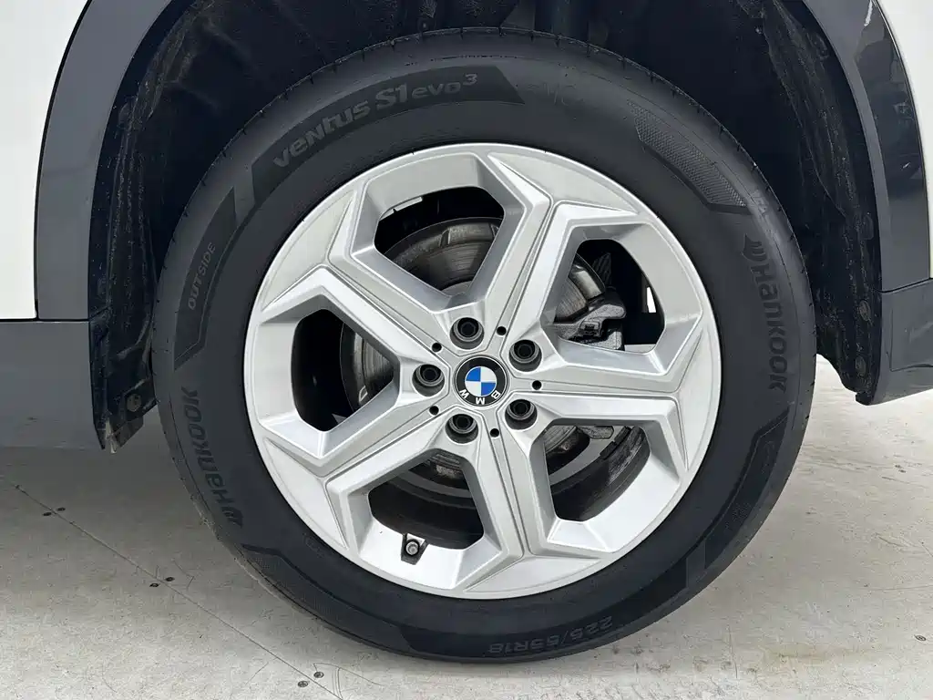 BMW X1 2023 — фото 17