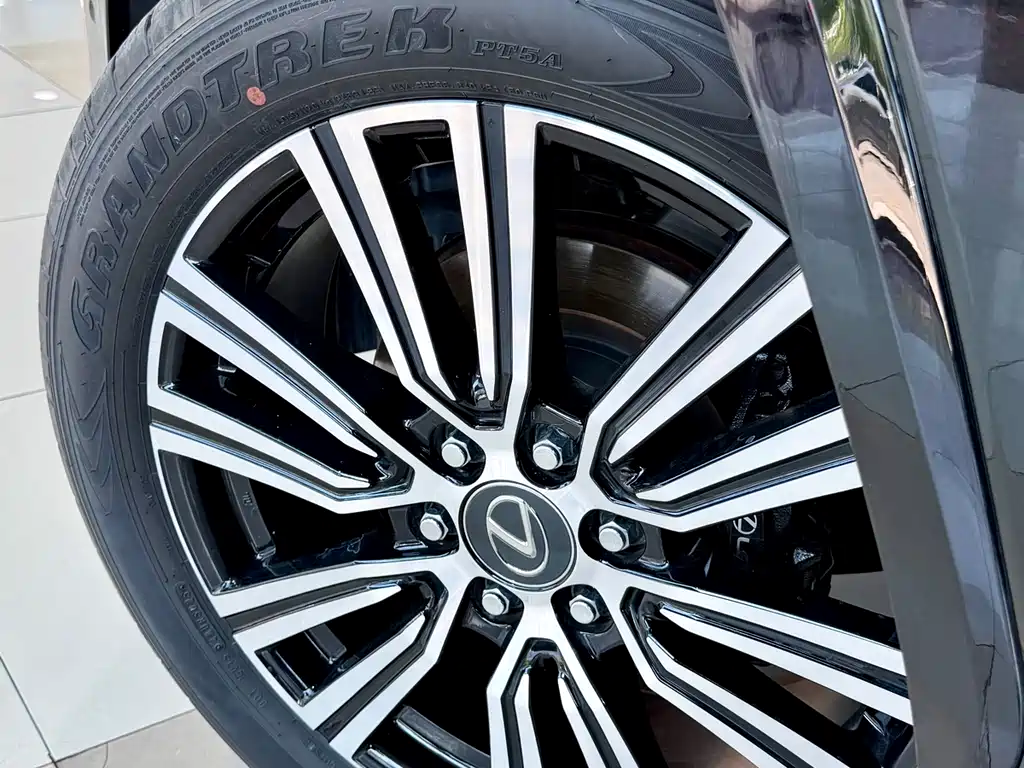 Lexus LX 2026