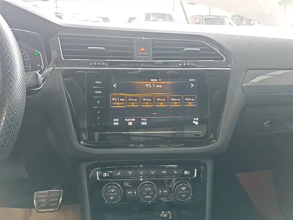 Volkswagen Tiguan L 2021 — фото 13