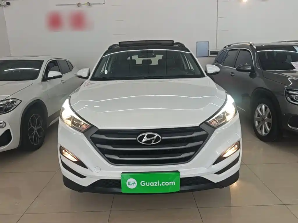 Hyundai Tucson 2015 — фото 3