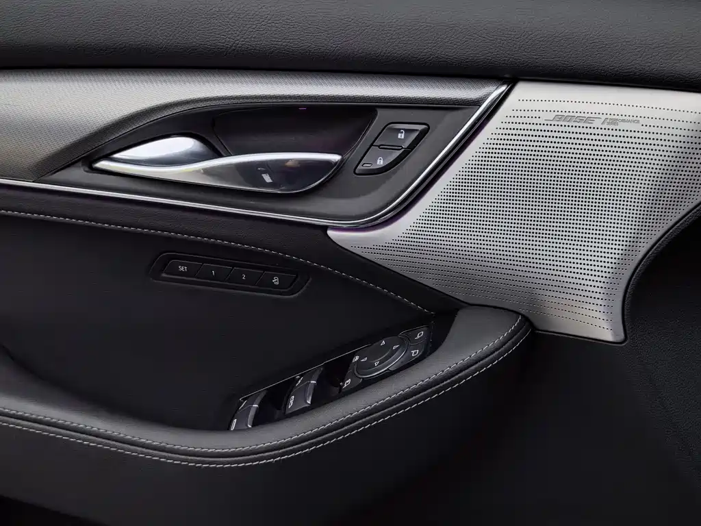 Cadillac CT5 2021 — фото 23
