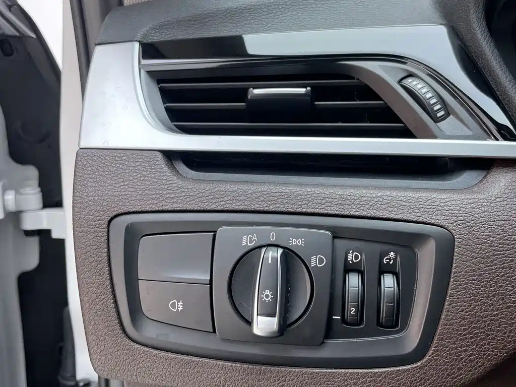 BMW X1 2023 — фото 18