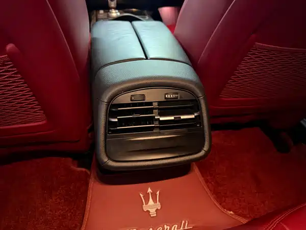 Maserati Ghibli 2017