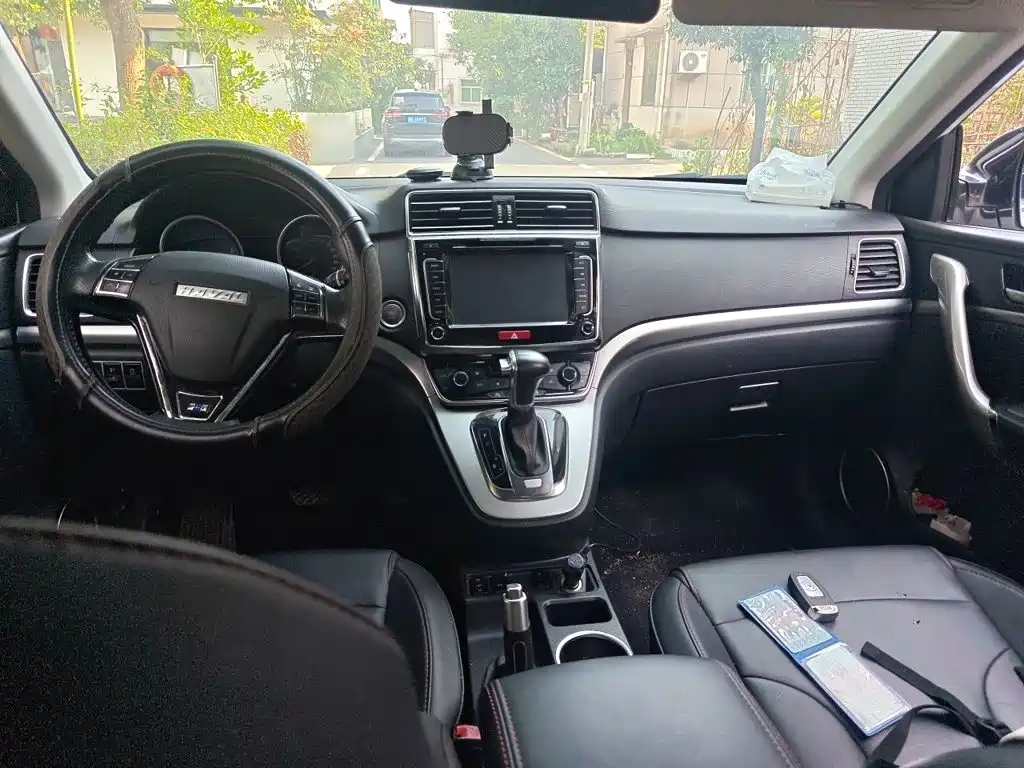 Haval H6 2017 — фото 10