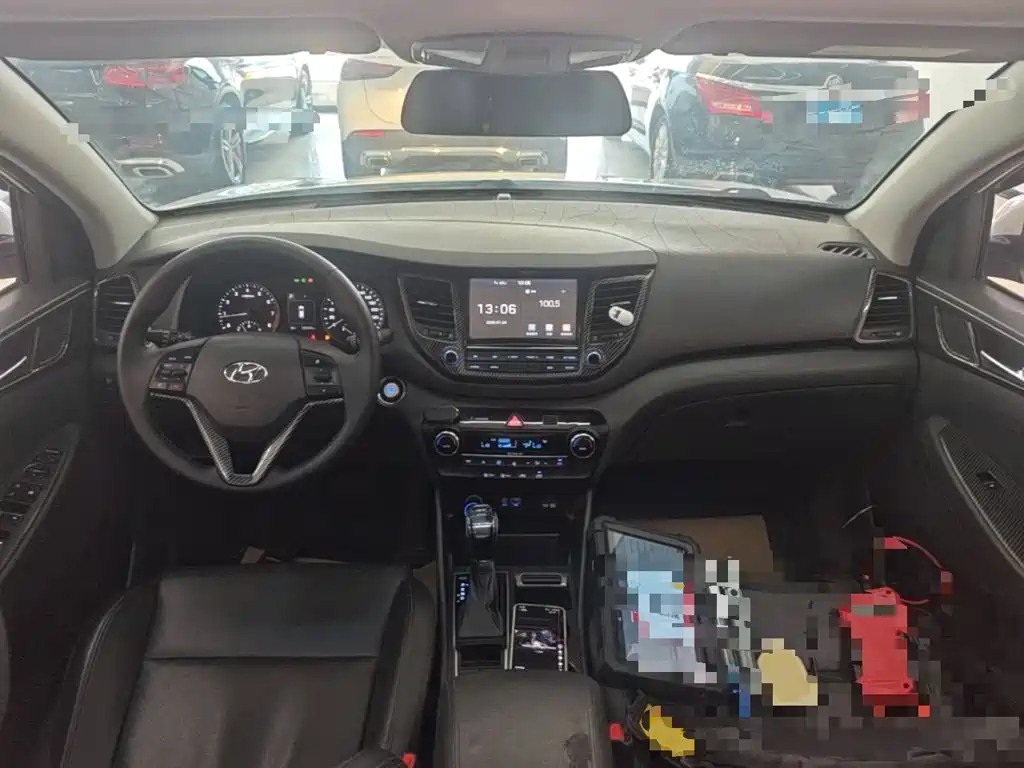 Hyundai Tucson 2015 — фото 10