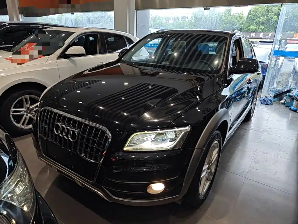Audi Q5 2018 — фото 1