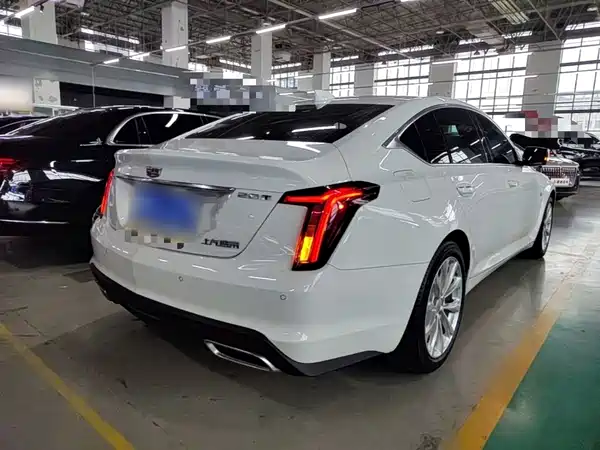 Cadillac CT5 2023
