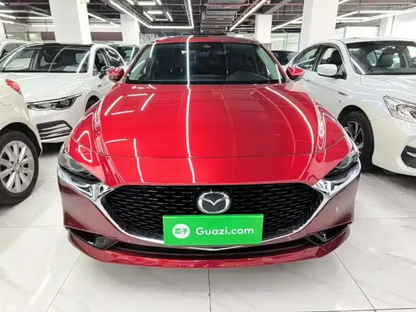 Mazda 3 Axela 2023