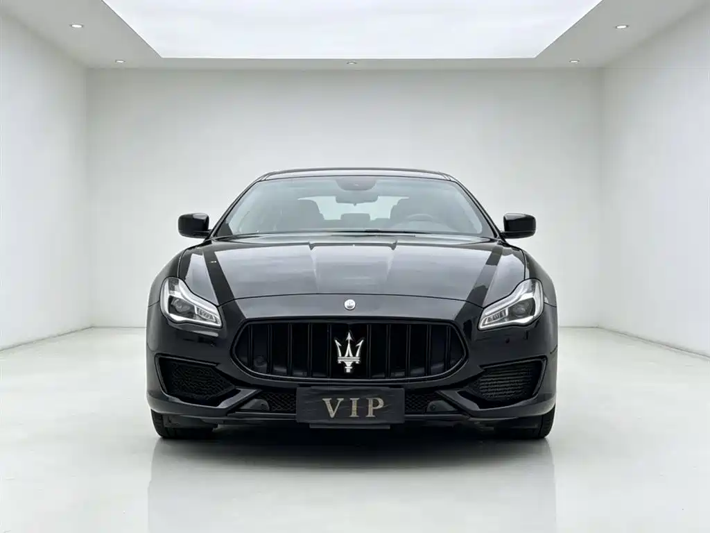 Maserati Quattroporte 2017 — фото 2