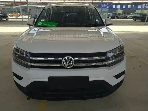 Volkswagen Tharu 2020