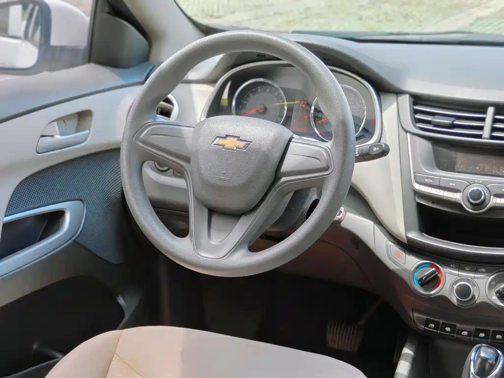 Chevrolet Sail 2015 — фото 10