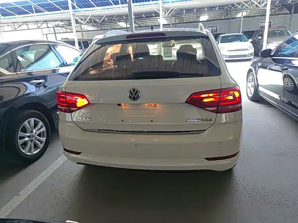 Volkswagen Santana 2021
