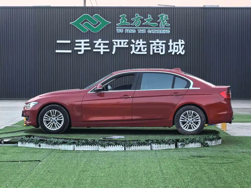 BMW 3 Series 2013 — фото 18